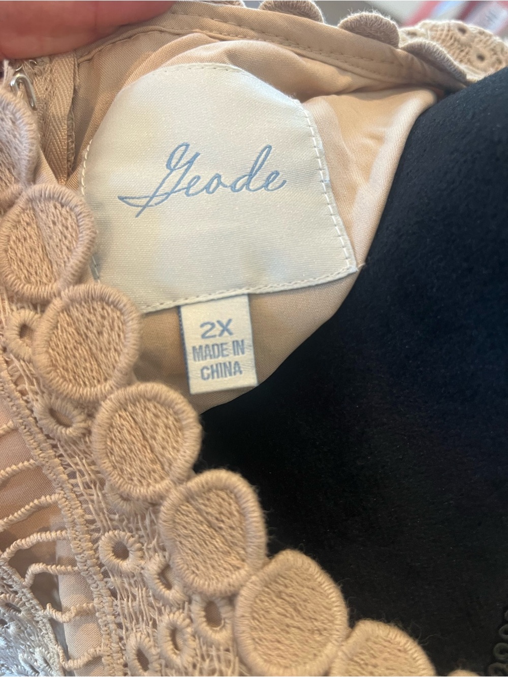 ModCloth Geode Crochet Midi Dress in Soft Beige 2X EUC - Picture 4 of 6